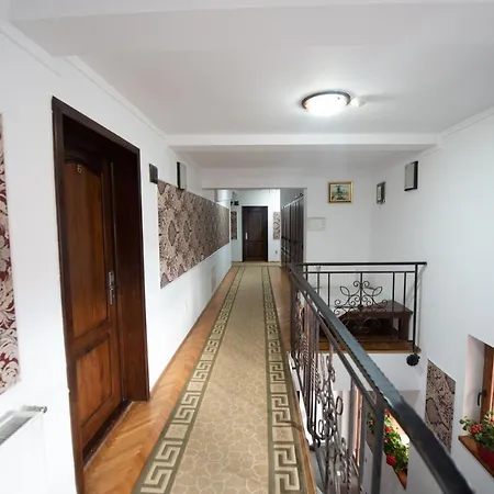 Arena Konukevi Kaloşvar